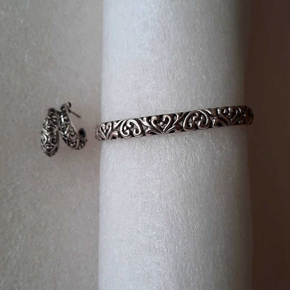 Bracelet errings